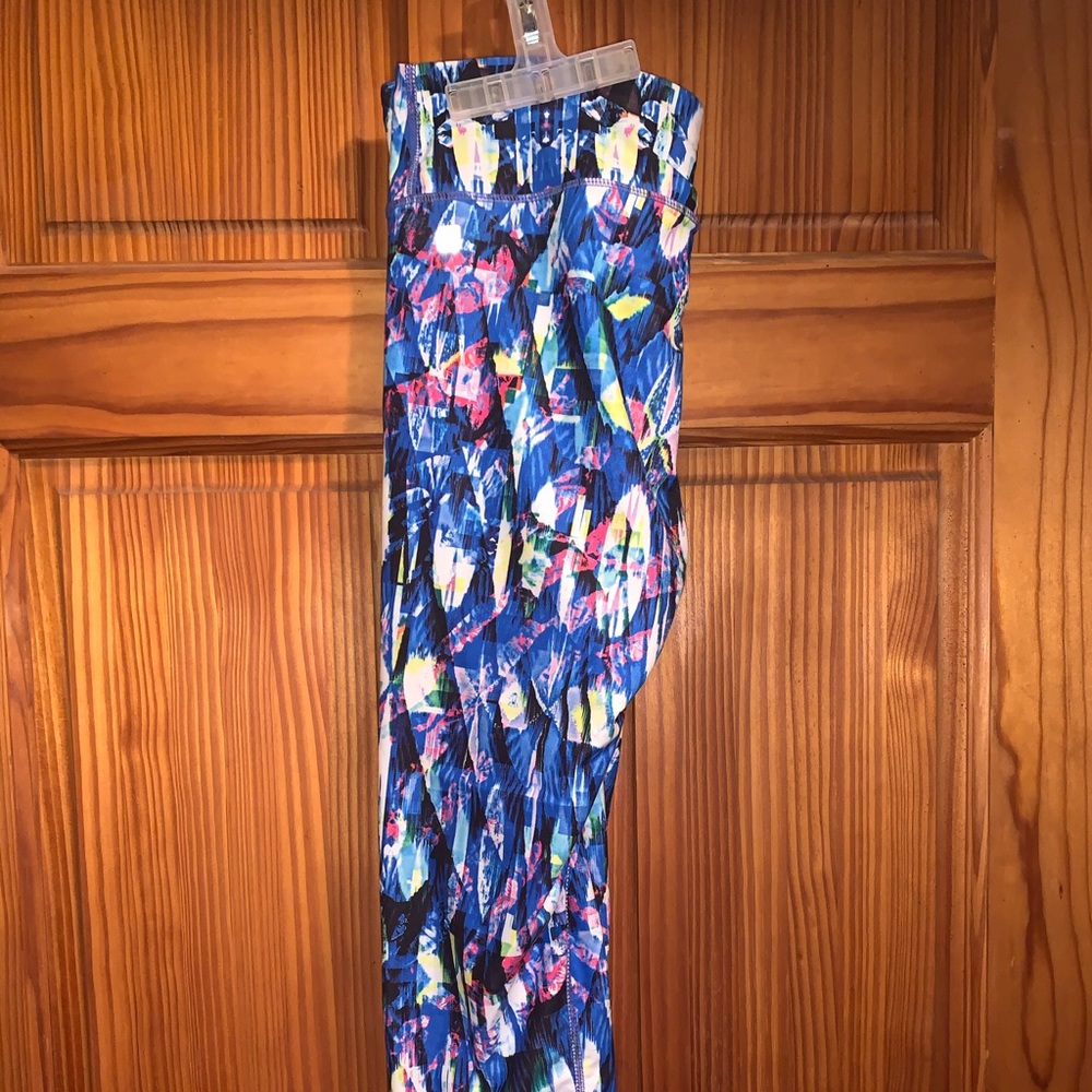 Fabletics Capri Leggins